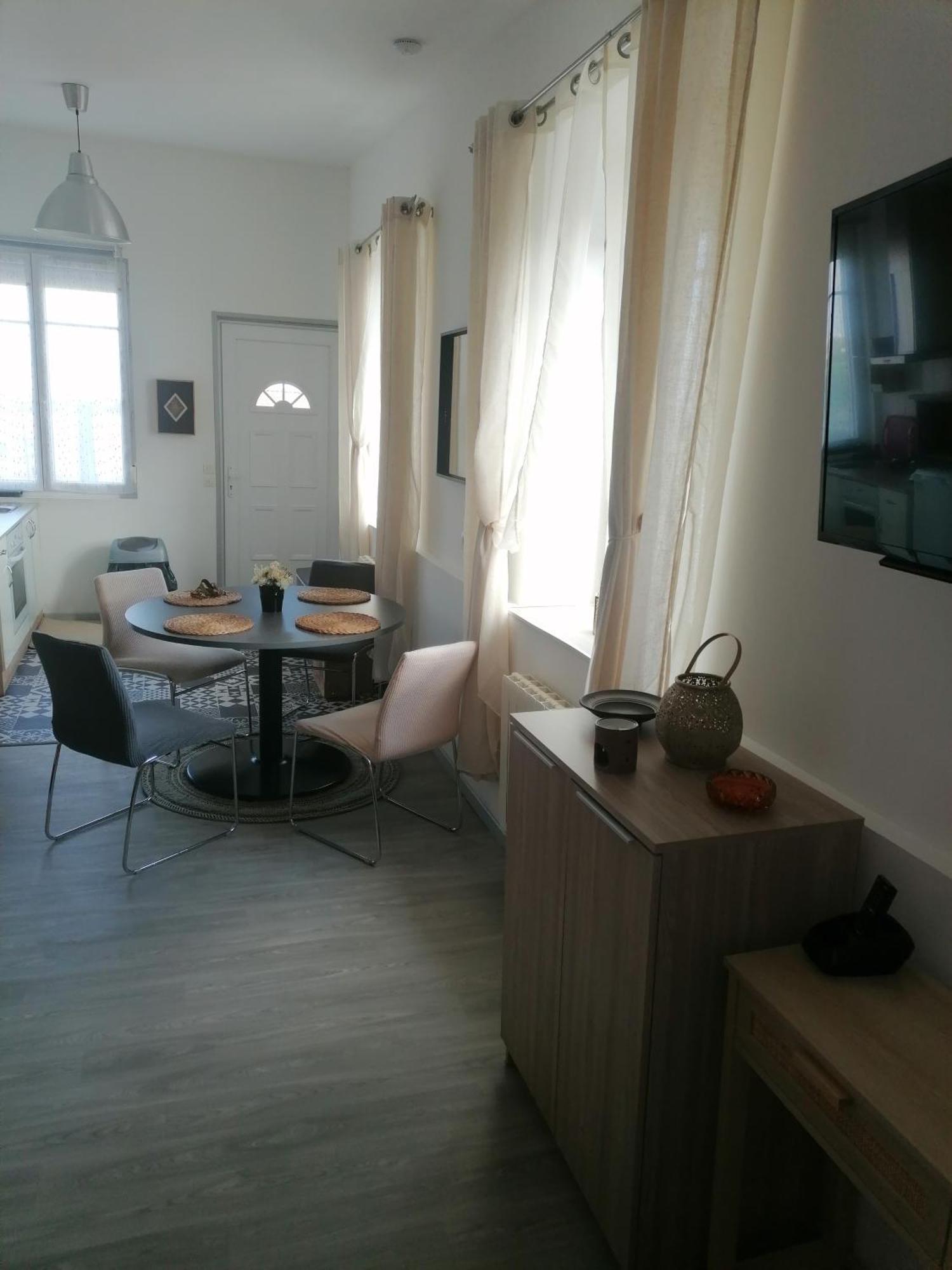 Appt L'Orientale 50M2 Avec Terrasse Lägenhet Rouvroy  Exteriör bild